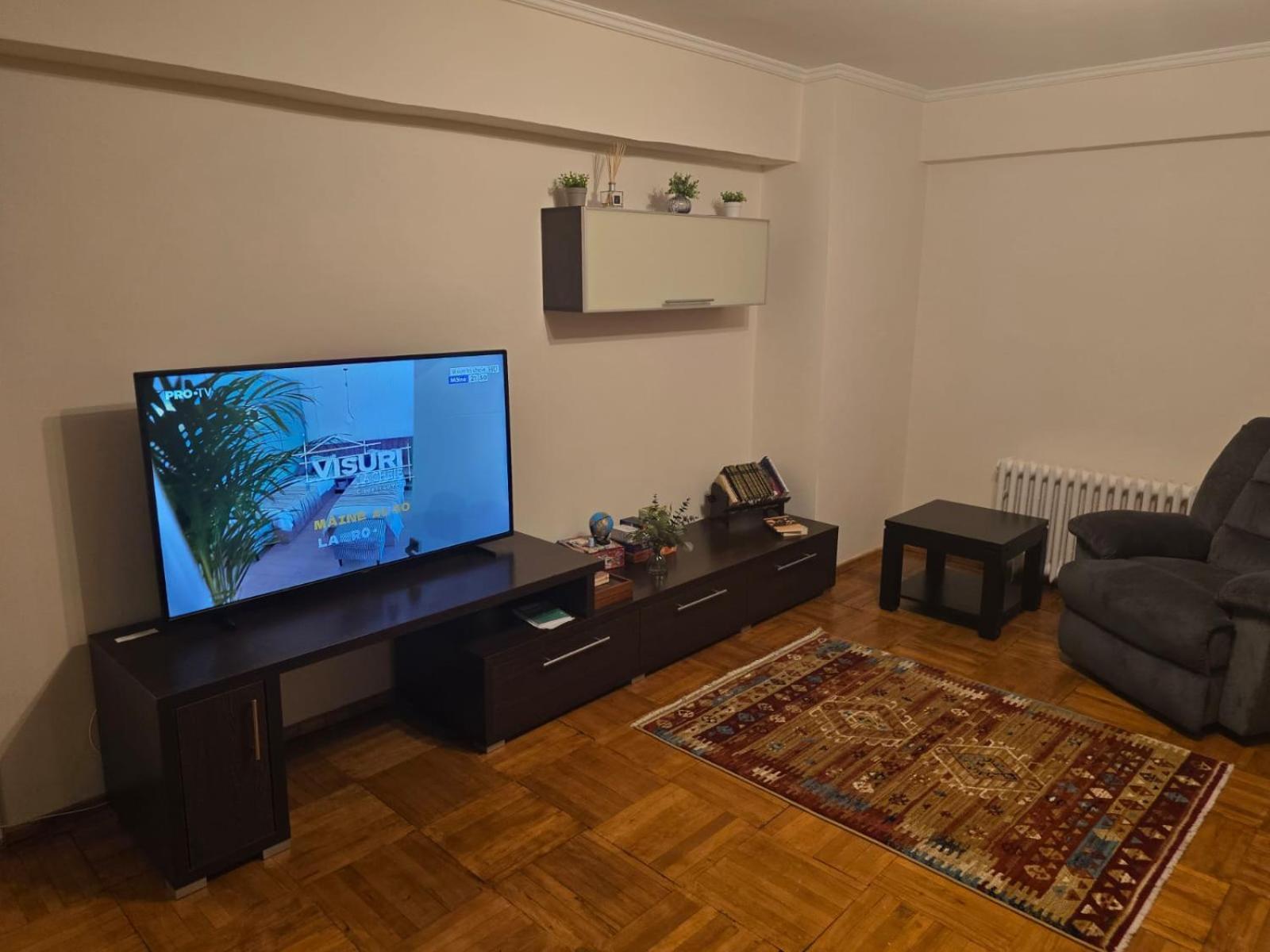 Apartament 3 Camere, Zona Dedeman Πιτέστι Εξωτερικό φωτογραφία
